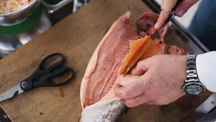 Копченая форель - рецепт от Константина Ивлева