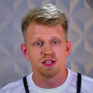 Роман Слободян — участник шоу  «Молодые ножи» с Ивлевым