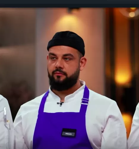 Михаил Газарян — Повар, участник шоу «Полная посадка» с Ивлевым Михаил Газарян — участник шоу «Полная посадка» с Ивлевым