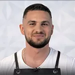 Александр Карпиков — , участник шоу «Молодые ножи» с Ивлевым Александр Карпиков — участник шоу «Молодые ножи» с Ивлевым