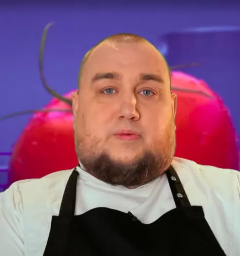 Олег Шаповал — Повар, участник шоу «Битва шефов» с Ивлевым Олег Шаповал — участник шоу «Битва шефов» с Ивлевым