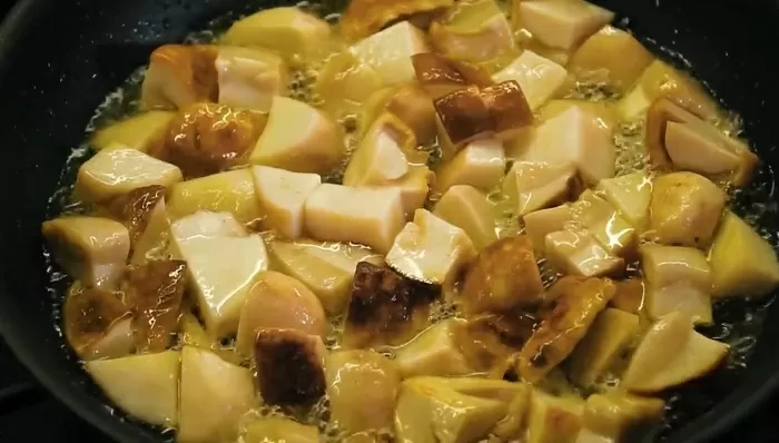 Картофельный пирог с грибами  - рецепт от Константина Ивлева