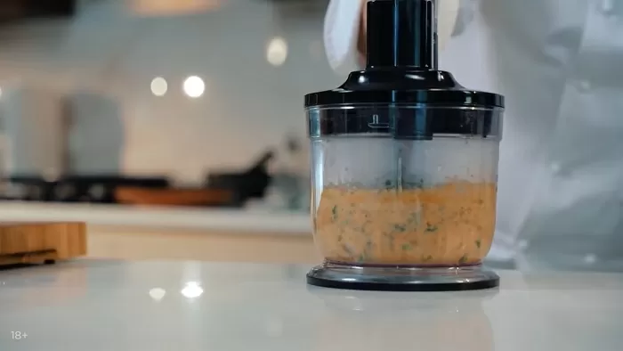 Бабагануш с хрустящими хлебцами - рецепт от Константина Ивлева