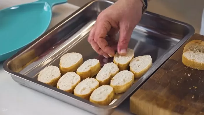 Креветки в сливочно-соевом соусе - рецепт от Константина Ивлева