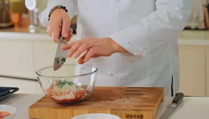 Запеченные баклажаны с фаршем - рецепт от Константина Ивлева