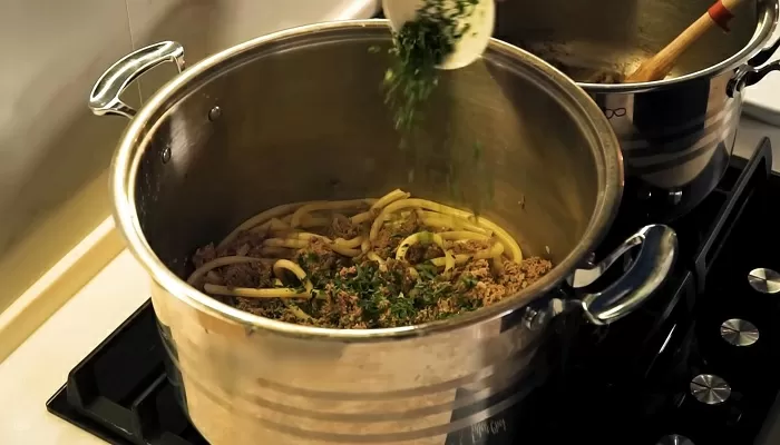 Макароны по-флотски - рецепт от Константина Ивлева