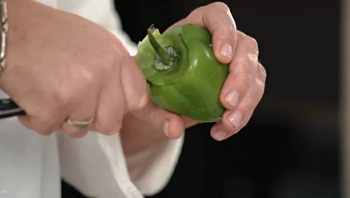 Фаршированные перцы с крабовым мясом - рецепт от Константина Ивлева