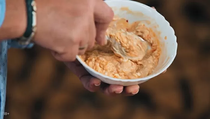 Шаурма с креветками и кальмарами - рецепт от Константина Ивлева