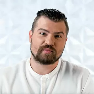 Михаил Кощеев — участник шоу  «Молодые ножи» с Ивлевым