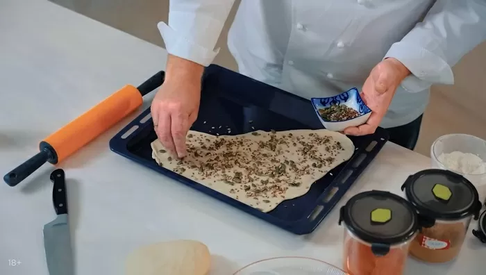 Бабагануш с хрустящими хлебцами - рецепт от Константина Ивлева