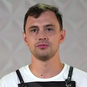 Игорь Ловянников — , участник шоу «Молодые ножи» с Ивлевым Игорь Ловянников — участник шоу «Молодые ножи» с Ивлевым