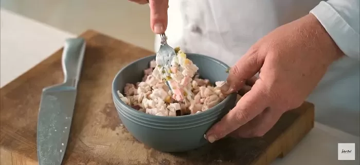 Горячий ролл в лаваше - рецепт от Константина Ивлева