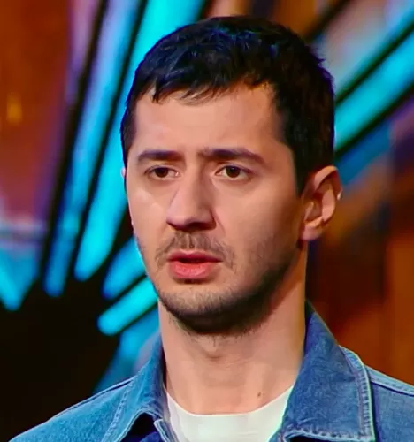 Магомед Муртазалиев — Актер, участник шоу «Битва шефов. Звёзды» с Ивлевым Магомед Муртазалиев — участник шоу «Битва шефов. Звёзды» с Ивлевым