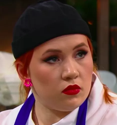 Александра Люкина — Инженер по планированию, участник шоу «Полная посадка» с Ивлевым Александра Люкина — участник шоу «Полная посадка» с Ивлевым