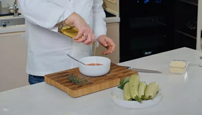 Пирог с сыром и фрикдельками - рецепт от Константина Ивлева