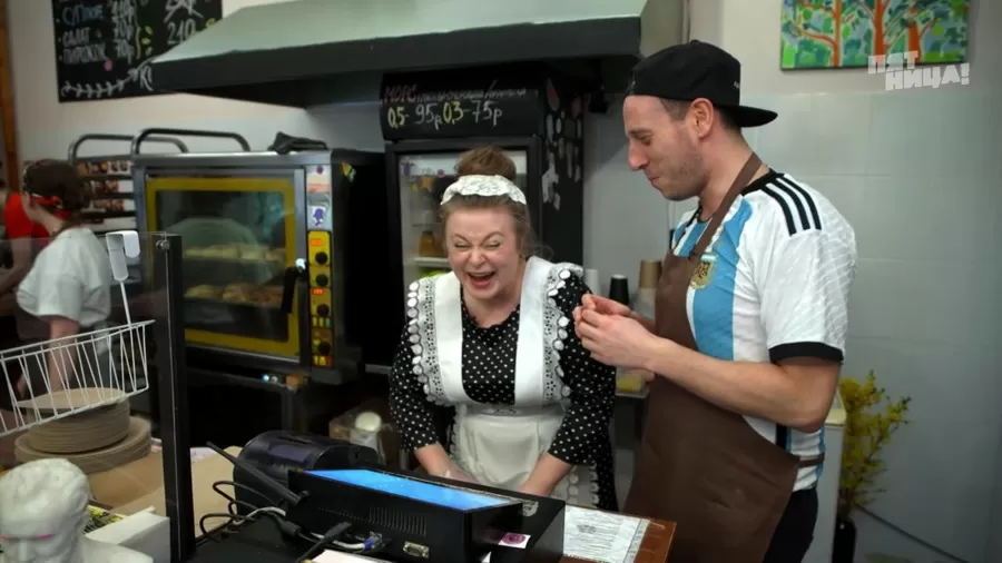 Справилось ли заведение Пирожковая Голенецкой с полной посадкой?