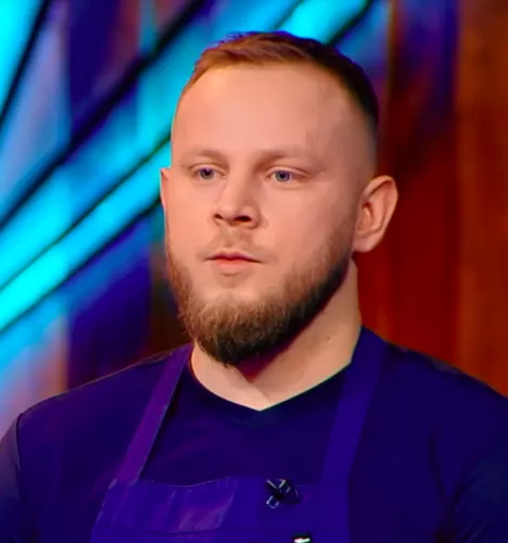 Никита Тупотилов — Шеф-повар, участник шоу «Битва шефов Молодые ножи» с Ивлевым Никита Тупотилов — участник шоу «Битва шефов Молодые ножи» с Ивлевым