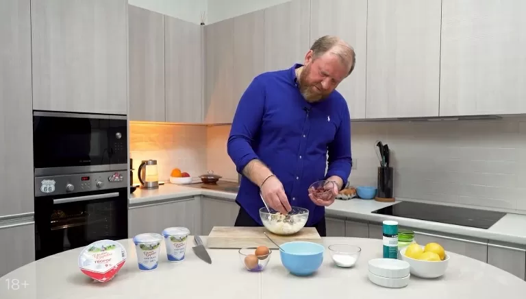 Творожная запеканка - рецепт от Константина Ивлева