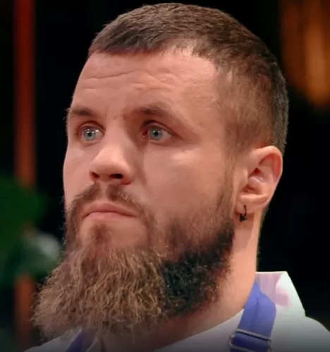 Николай Горбунов — , участник шоу «Полная посадка» с Ивлевым Николай Горбунов — участник шоу «Полная посадка» с Ивлевым