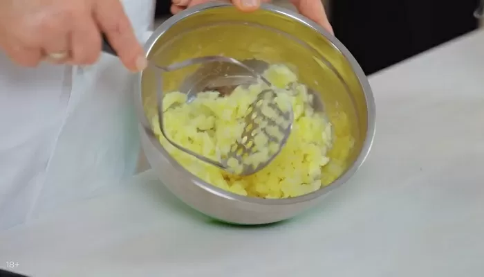 Хрустящий картофель - рецепт от Константина Ивлева