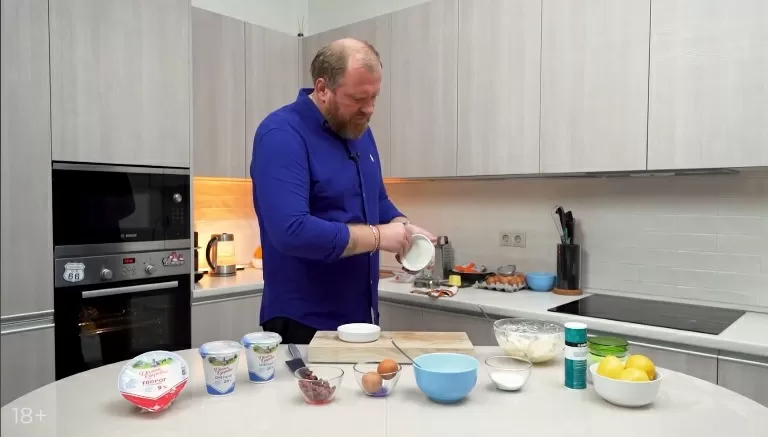 Творожная запеканка - рецепт от Константина Ивлева