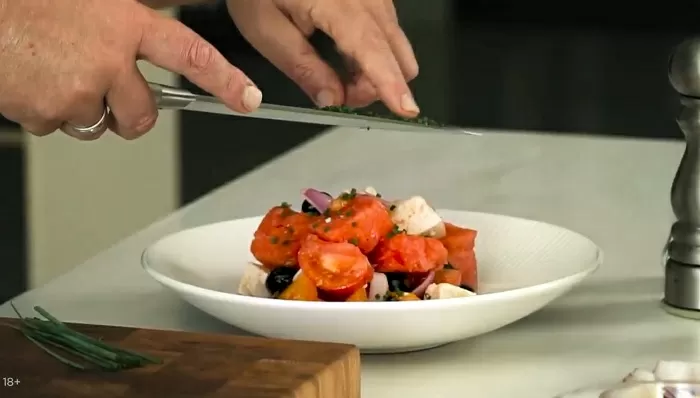 Салат с арбузом и сыром фета - рецепт от Константина Ивлева