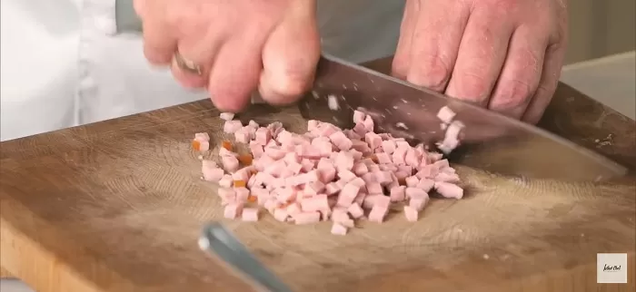 Горячий ролл в лаваше - рецепт от Константина Ивлева