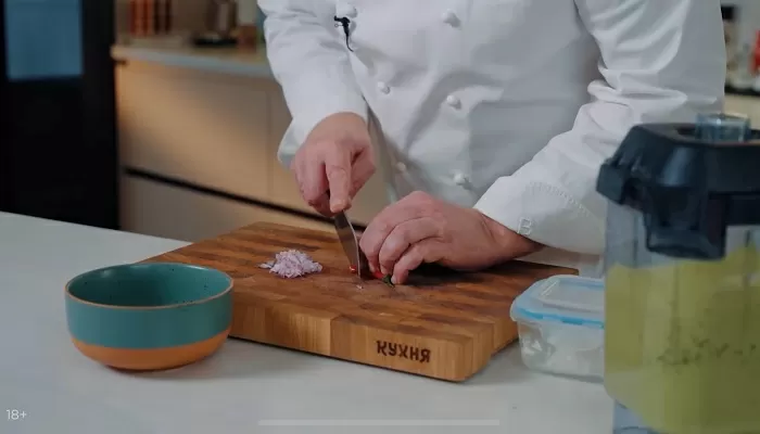 Вкусный суп из твердого авокадо - рецепт от Константина Ивлева