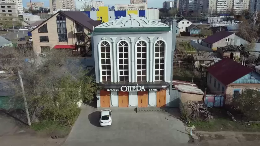 Почему Опера?
