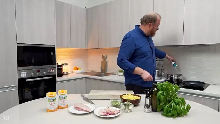 Паста с курицей в сливочном соусе - рецепт от Константина Ивлева