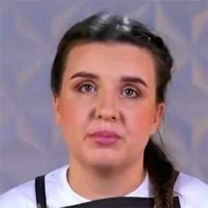 Екатерина Фальковская — , участник шоу «Молодые ножи» с Ивлевым Екатерина Фальковская — участник шоу «Молодые ножи» с Ивлевым