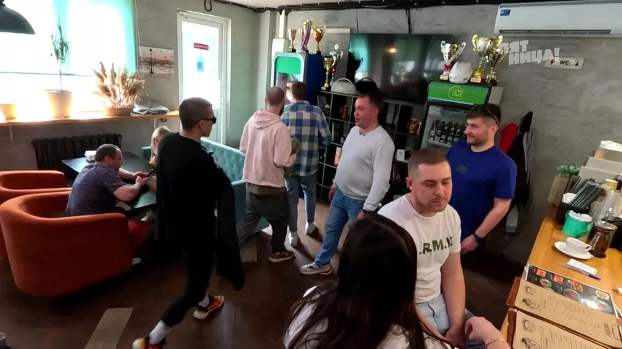 Справилось ли заведение Leto с полной посадкой?