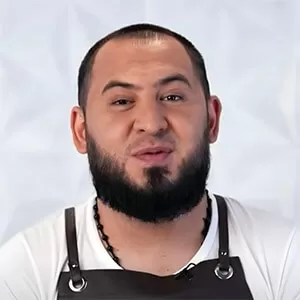 Тимур Азимов — участник шоу  «Молодые ножи» с Ивлевым