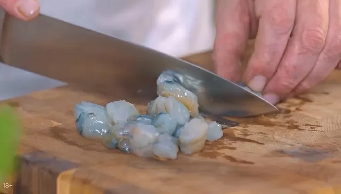 Суп биск из раков с креветками - рецепт от Константина Ивлева