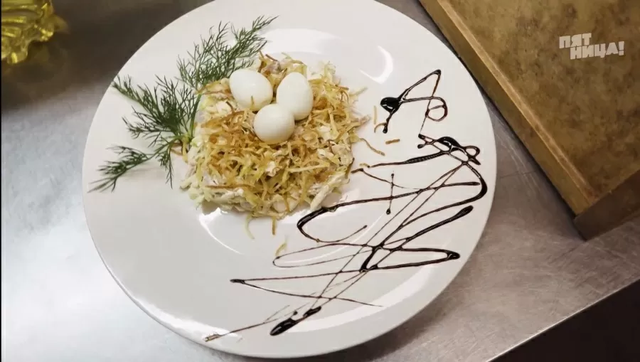 Почему Покровские ворота?