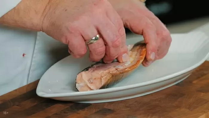 Хрустящие пирожки из лаваша - рецепт от Константина Ивлева