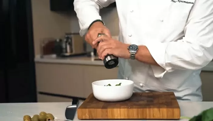 Тартар из креветок - рецепт от Константина Ивлева