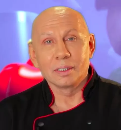 Александр Горбач — Повар, участник шоу «Битва шефов» с Ивлевым Александр Горбач — участник шоу «Битва шефов» с Ивлевым