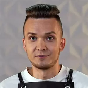 Дмитрий Ознобишин — , участник шоу «Молодые ножи» с Ивлевым Дмитрий Ознобишин — участник шоу «Молодые ножи» с Ивлевым