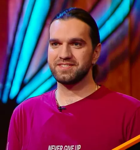 Данила Анциферов — , участник шоу «Битва шефов» с Ивлевым Данила Анциферов — участник шоу «Битва шефов» с Ивлевым