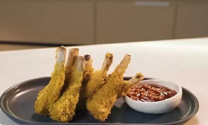 Хрустящие свиные ребрышки - рецепт от Константина Ивлева