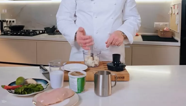 Курица в соусе кари - рецепт от Константина Ивлева