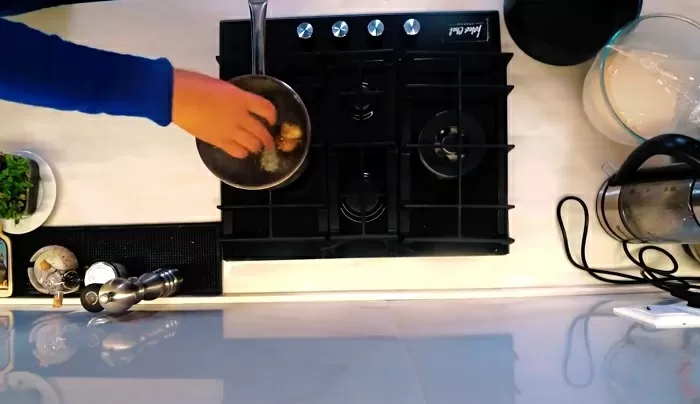 Картофельный пирог с грибами  - рецепт от Константина Ивлева