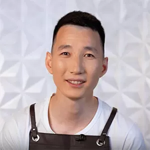 Николай Софронов — , участник шоу «Молодые ножи» с Ивлевым Николай Софронов — участник шоу «Молодые ножи» с Ивлевым