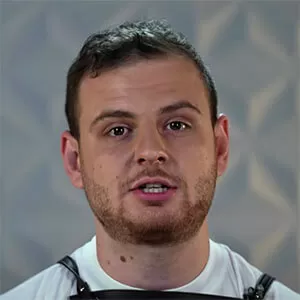 Бислан Шаззо — , участник шоу «Молодые ножи» с Ивлевым Бислан Шаззо — участник шоу «Молодые ножи» с Ивлевым