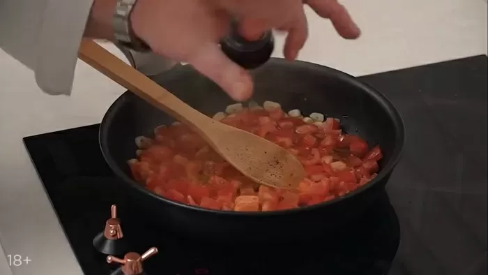 Рагу из морепродуктов - рецепт от Константина Ивлева