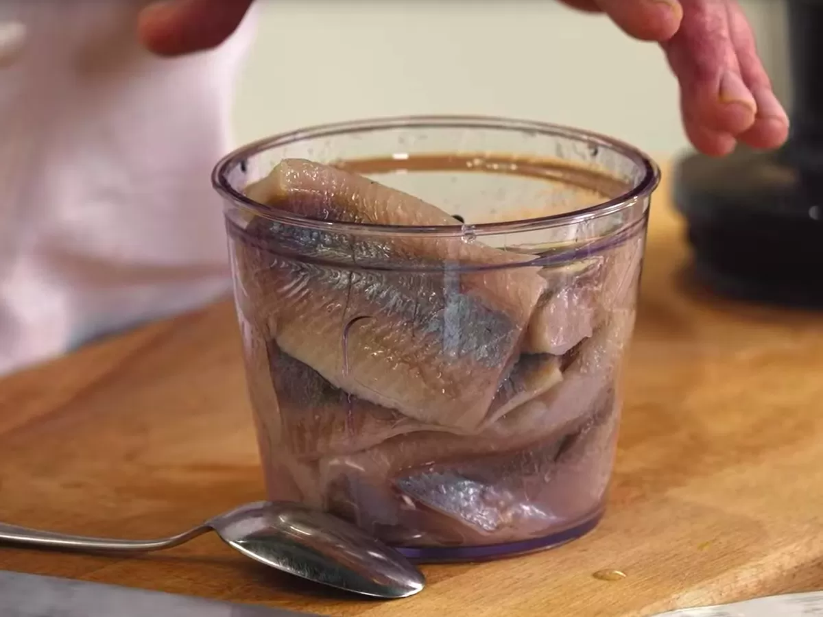 Сельдь под шубой в новом стиле - рецепт от Константина Ивлева