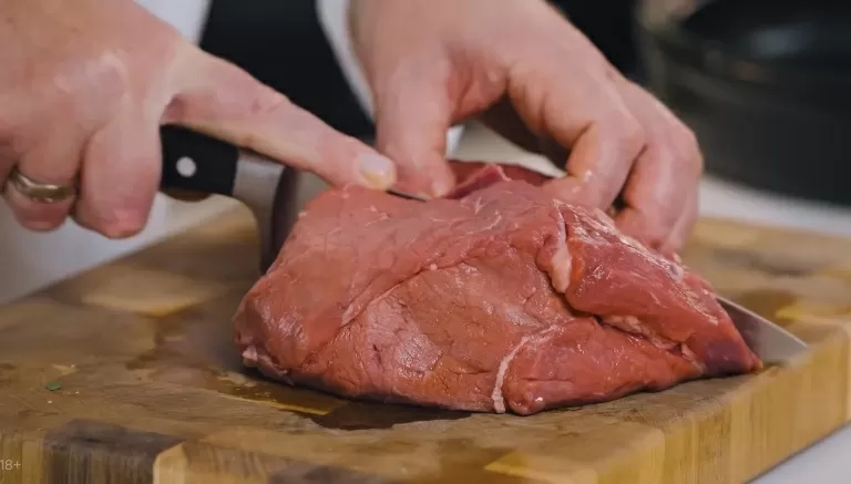 Мясо по-Кремлевски - рецепт от Константина Ивлева