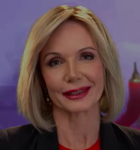 Наталья Саушкина — Тренер по легкой атлетике, участник шоу «Битва шефов» с Ивлевым Наталья Саушкина — участник шоу «Битва шефов» с Ивлевым