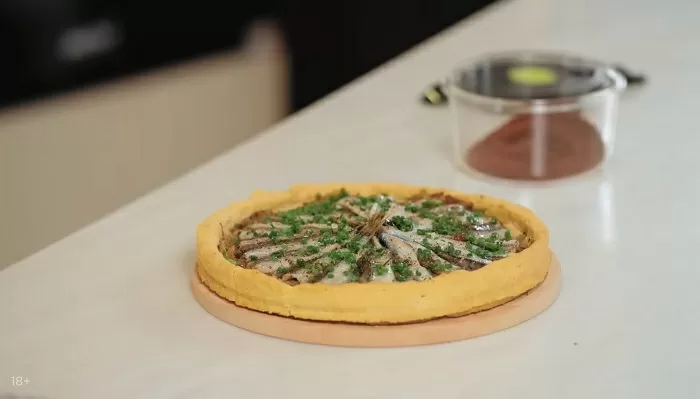 Пирог с мойвой - рецепт от Константина Ивлева